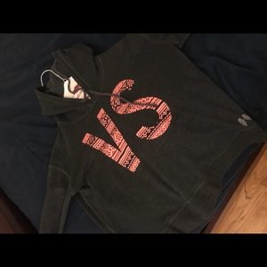 Victoria’s Secret Kind of Cropped hoodie